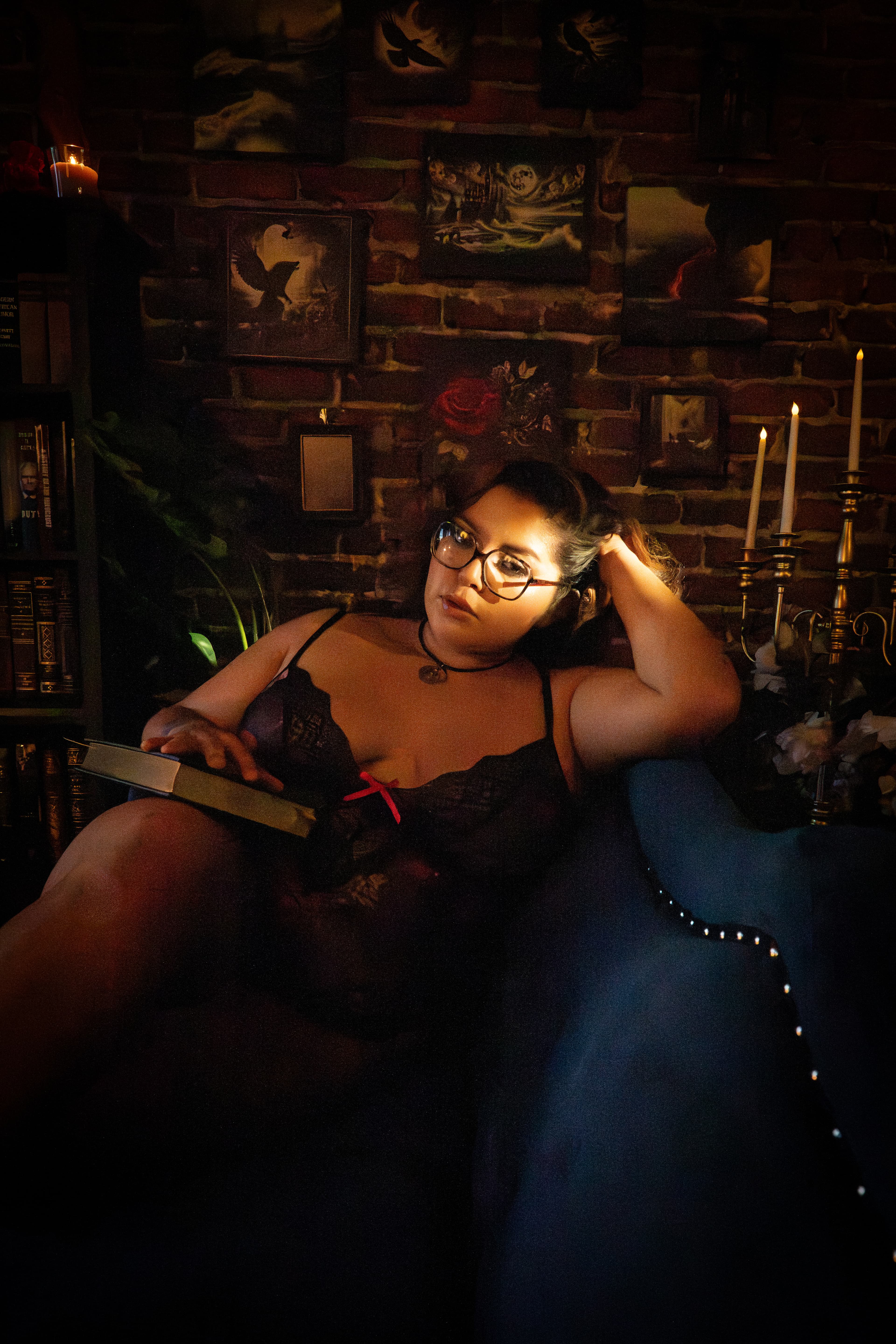 Bohemian Visions Photography - Romantic boudoir photographer in Virginia Beach