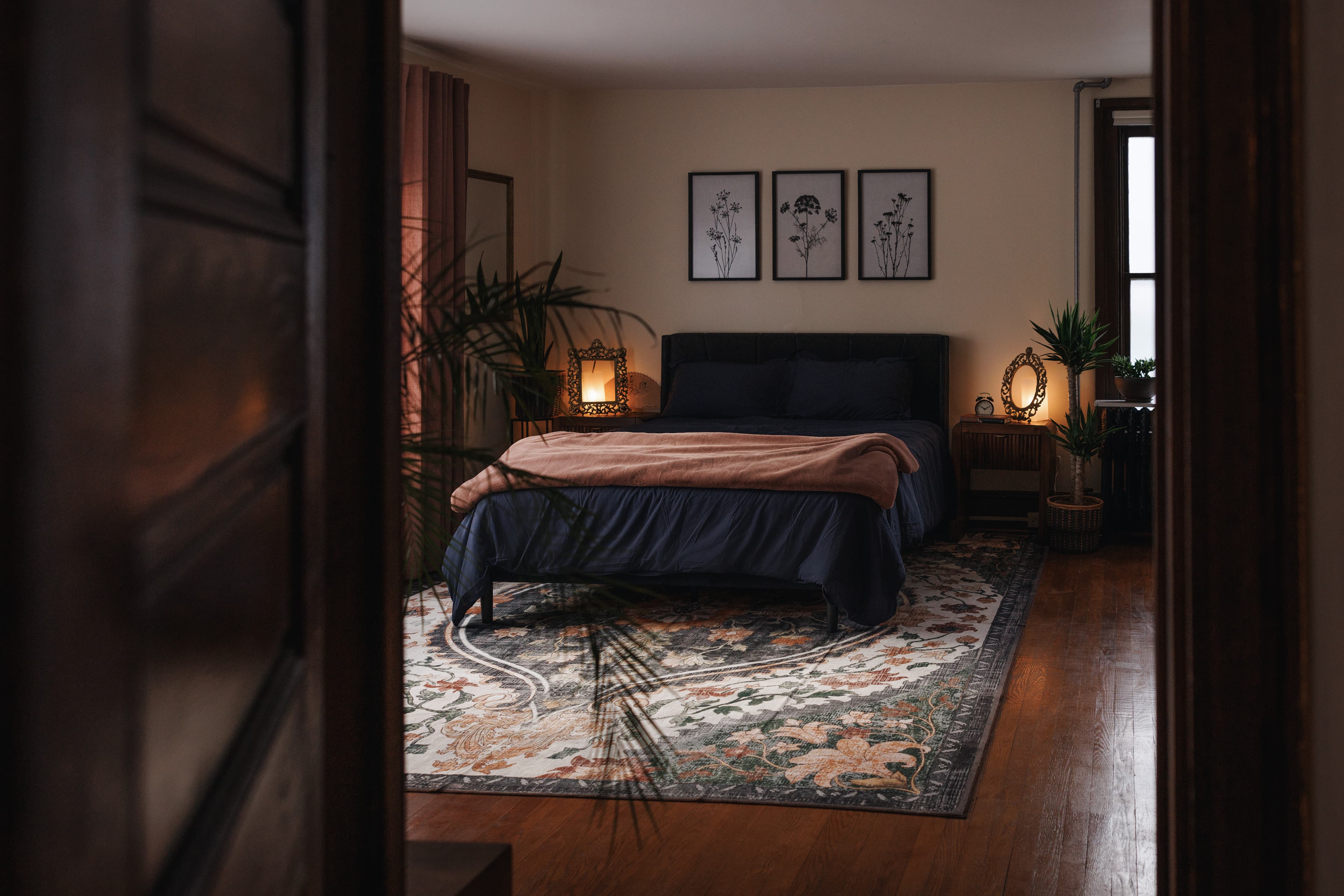 Effortless Boudoir - Luxury boudoir photographer in Baltimore