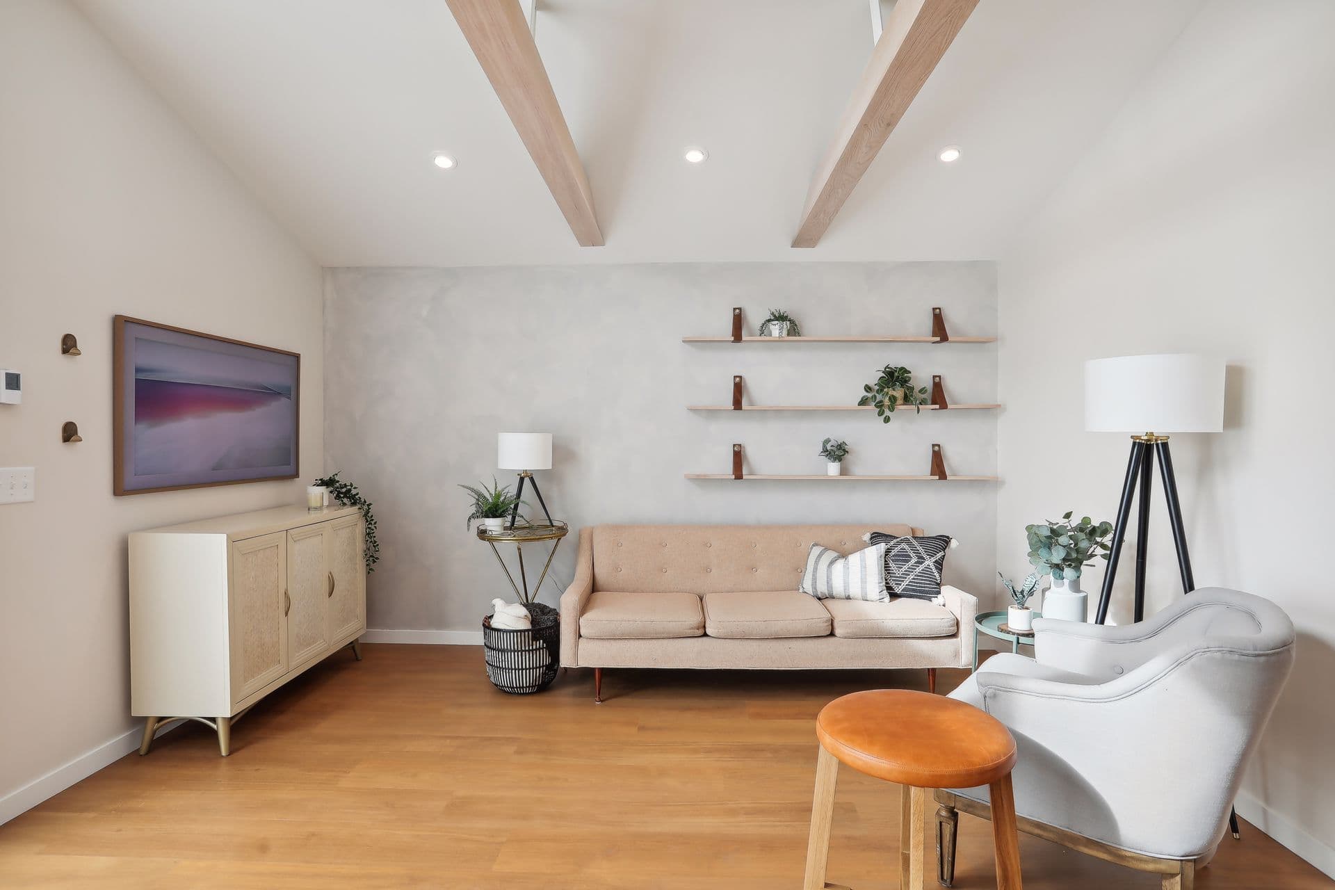 Illuminate Boudoir - Luxury boudoir photographer in Minneapolis