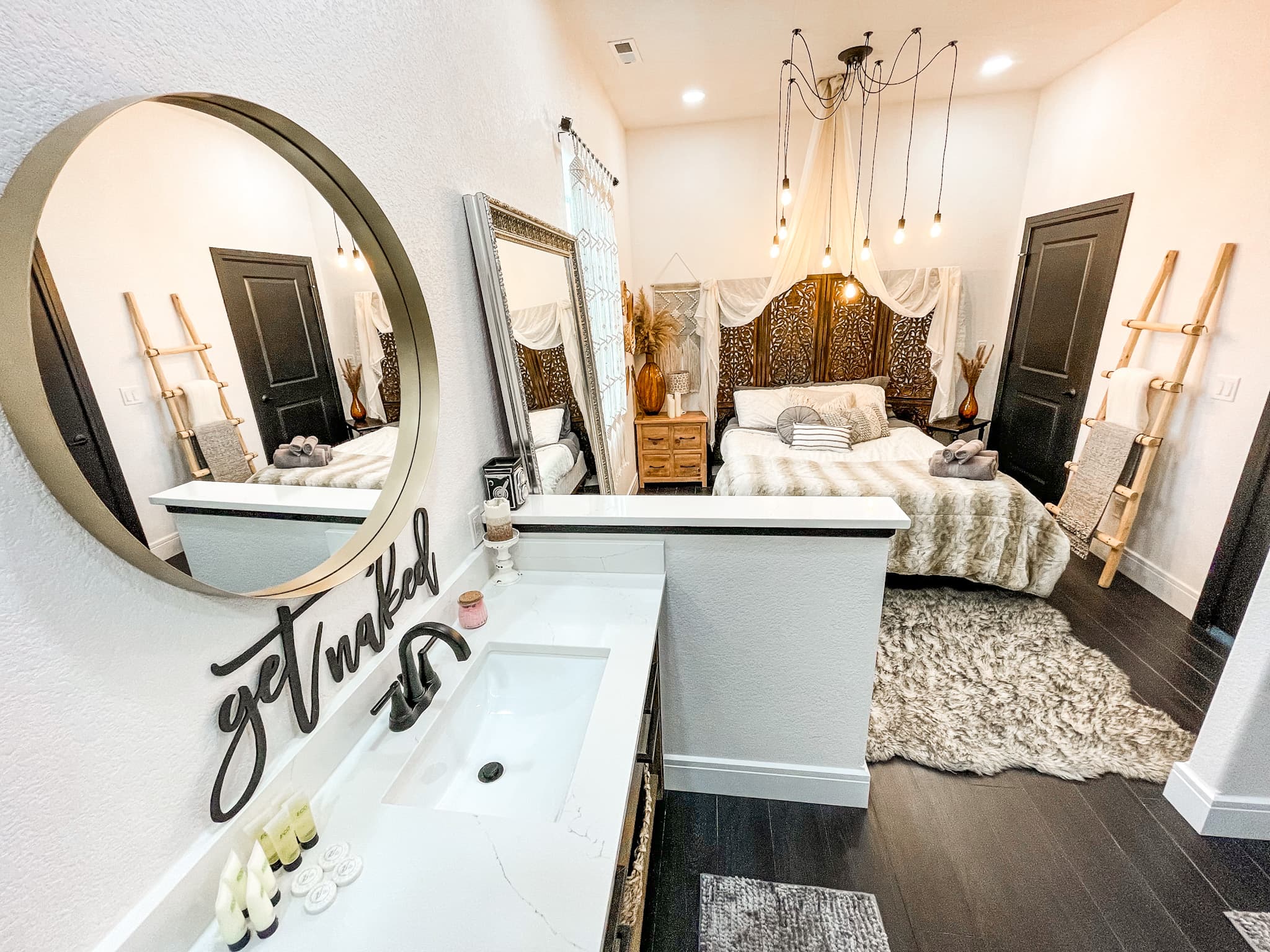 Lea Flores Photography - Boudoir Photographer - Romantic boudoir photographer in Colorado Springs