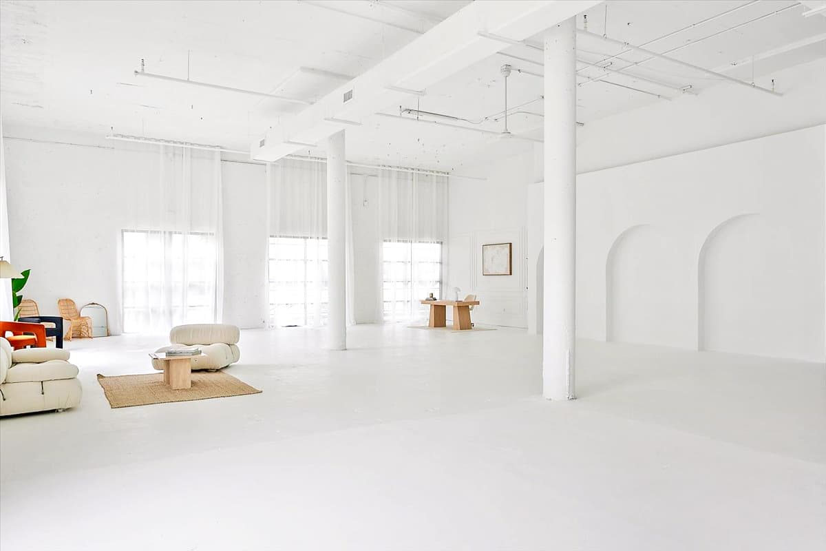 Luxury Point Studio - Bridal boudoir photographer in Jacksonville