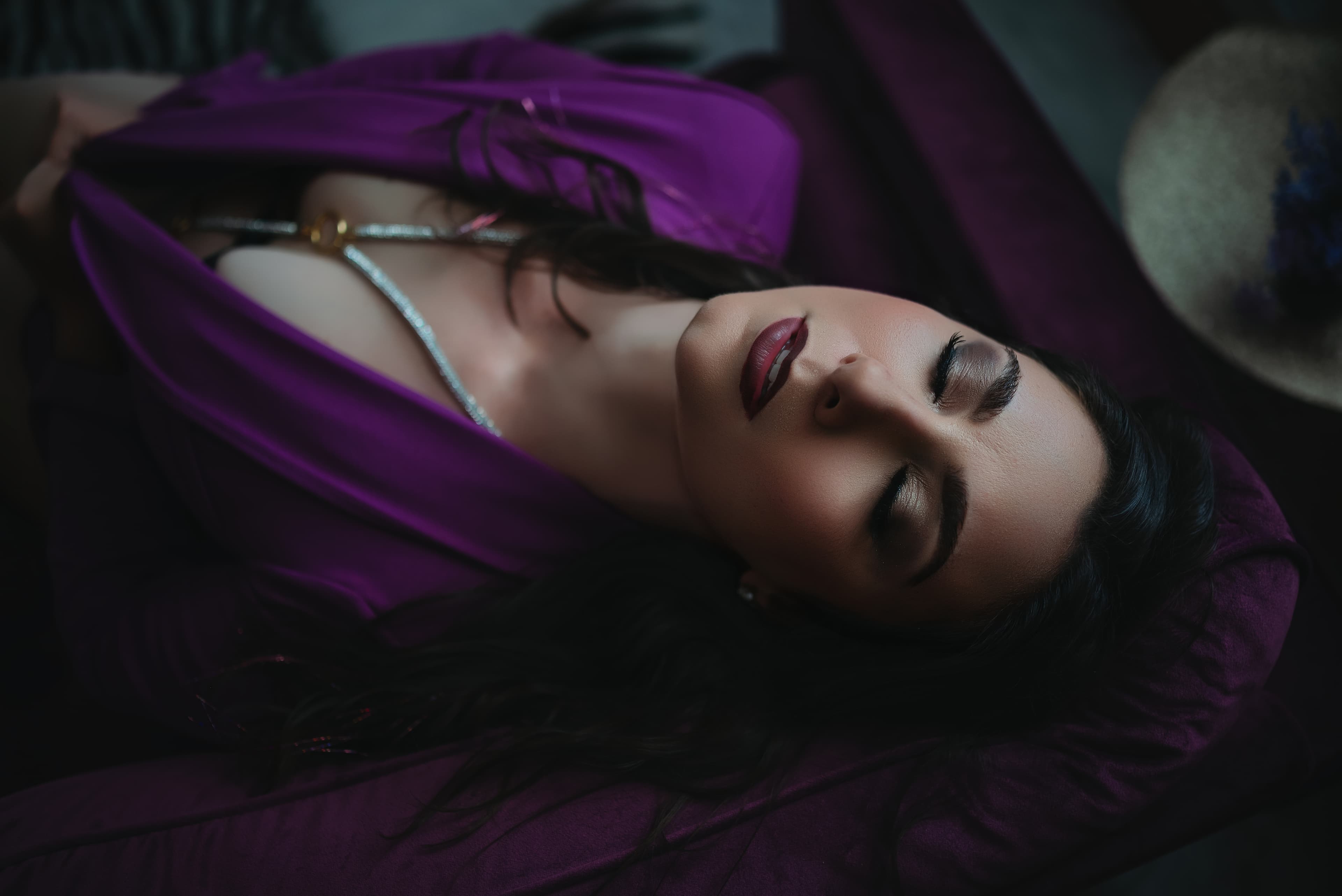 JoJo Photography - Romantic boudoir photographer in Indianapolis