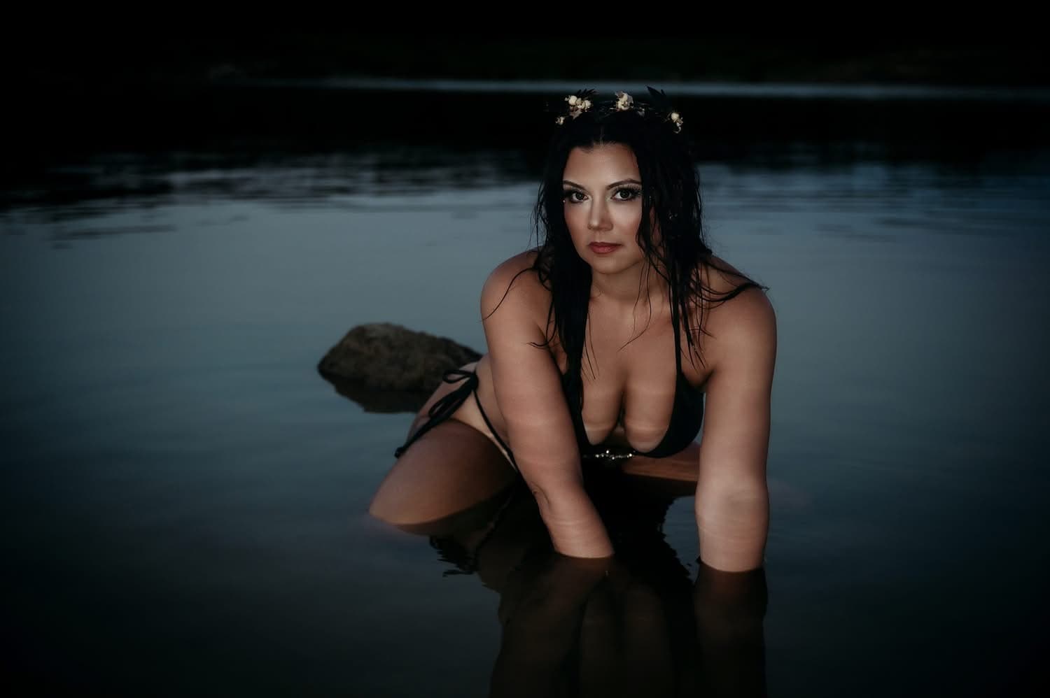 Wakeland Boudoir Studios - Fine Art boudoir photographer in Arlington