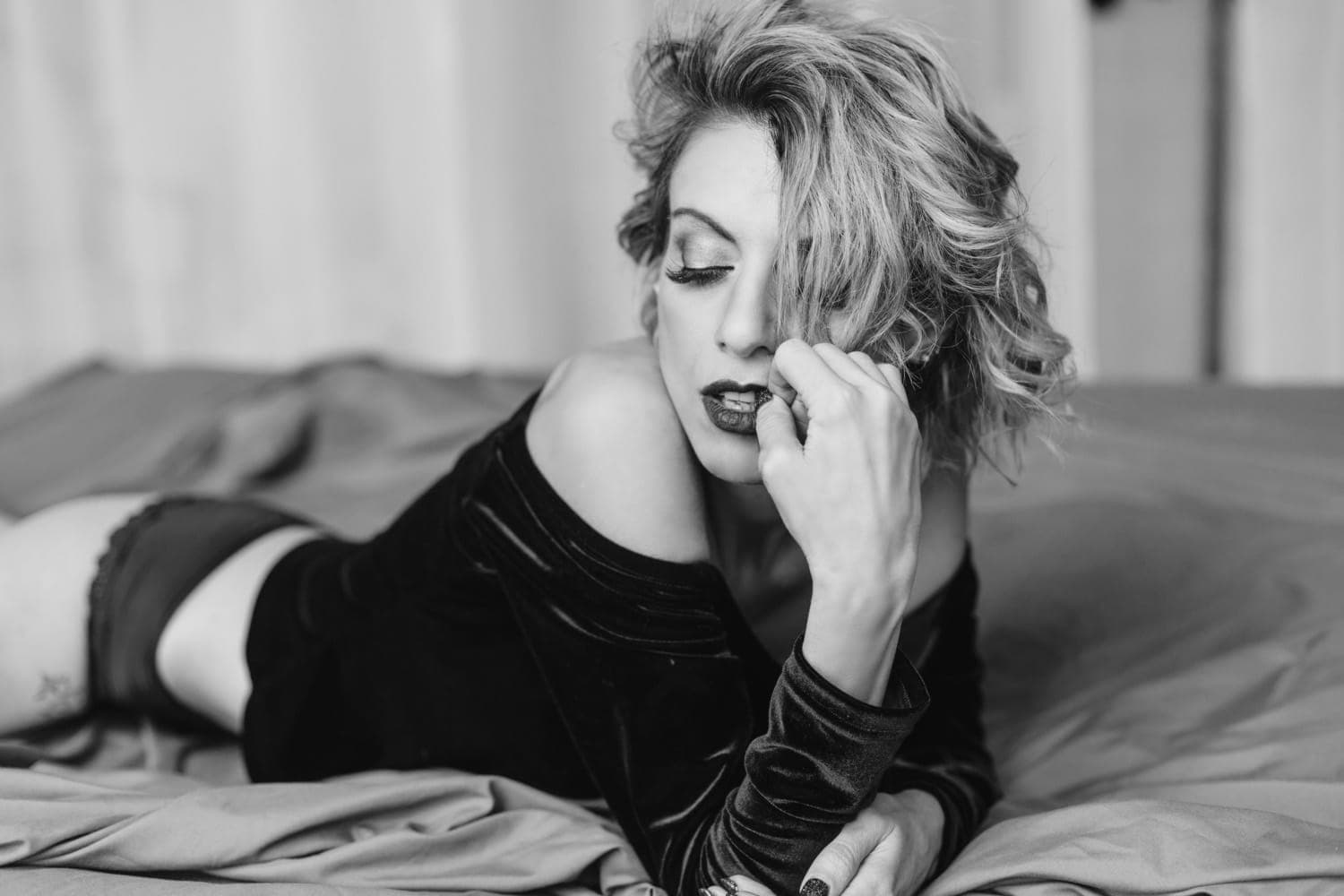 Modern Muse Boudoir - Boudoir Photographer in Boston