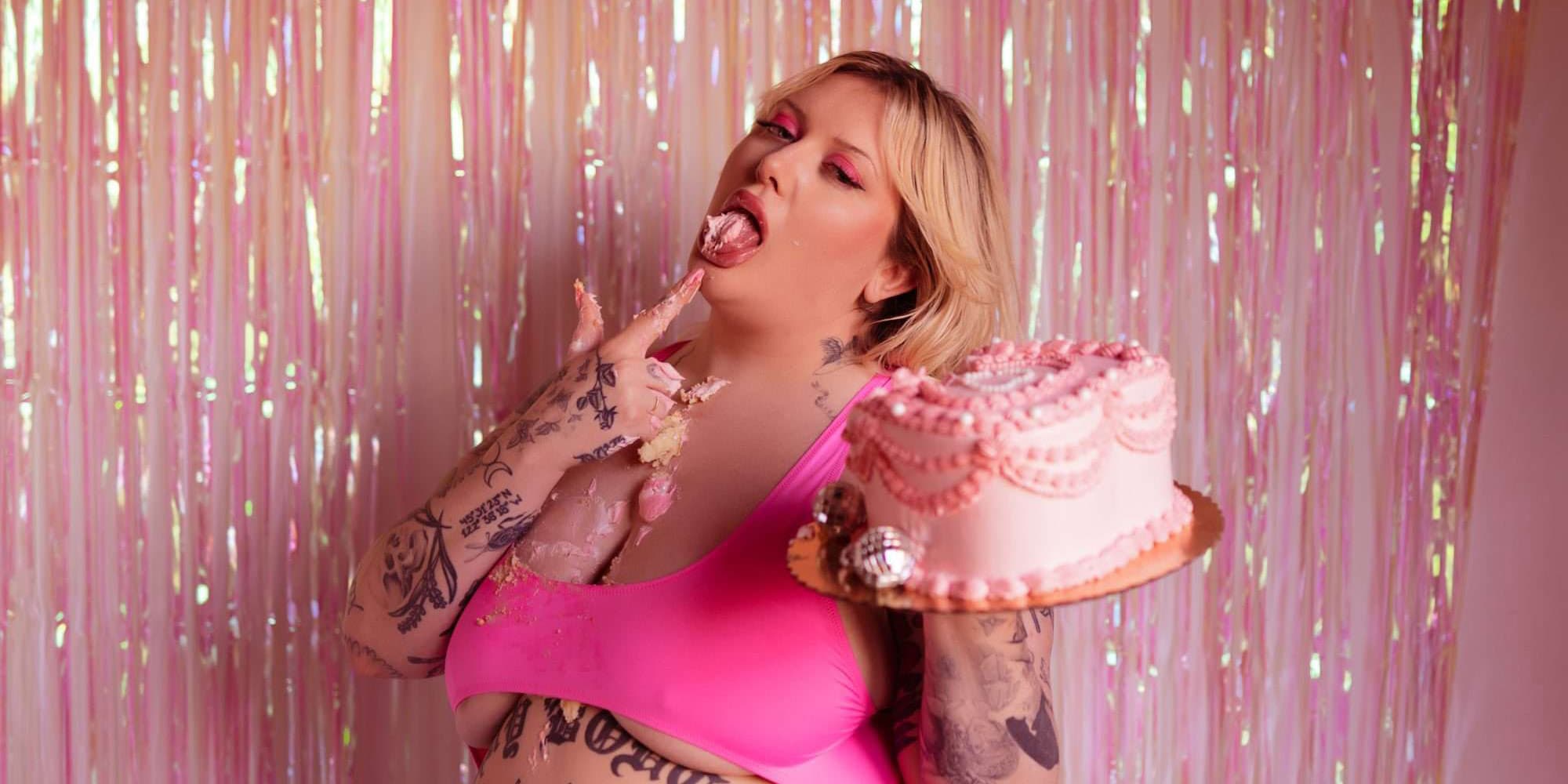 Naked Peach Boudoir - Boudoir Photographer in Portland